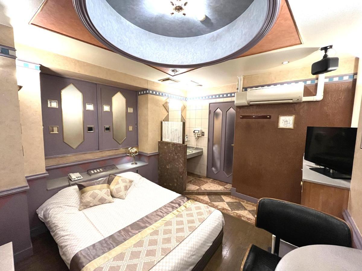 Hotel Crystal 大人専用 Tōkyō Extérieur photo