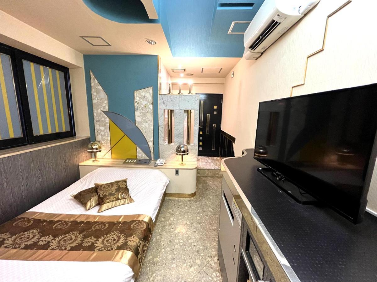 Hotel Crystal 大人専用 Tōkyō Extérieur photo