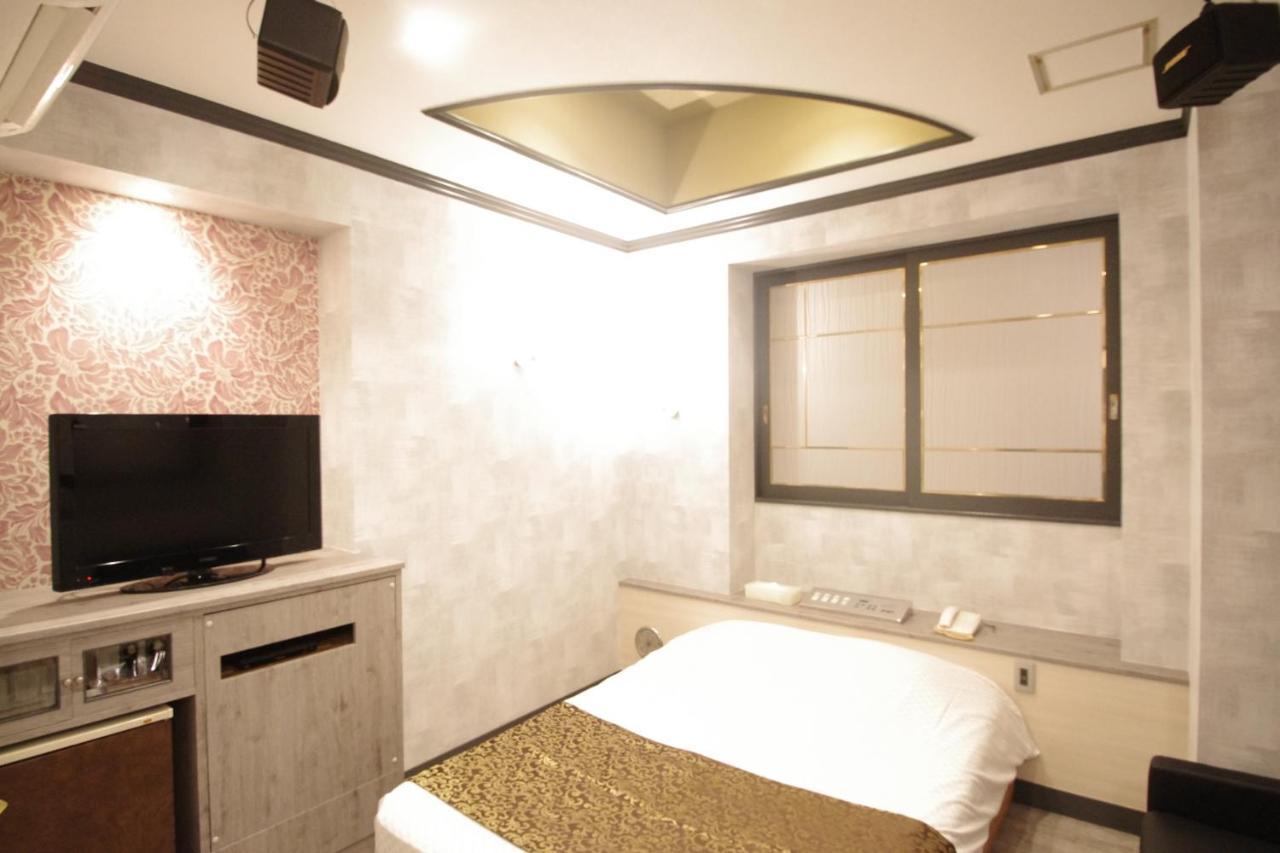 Hotel Crystal 大人専用 Tōkyō Extérieur photo