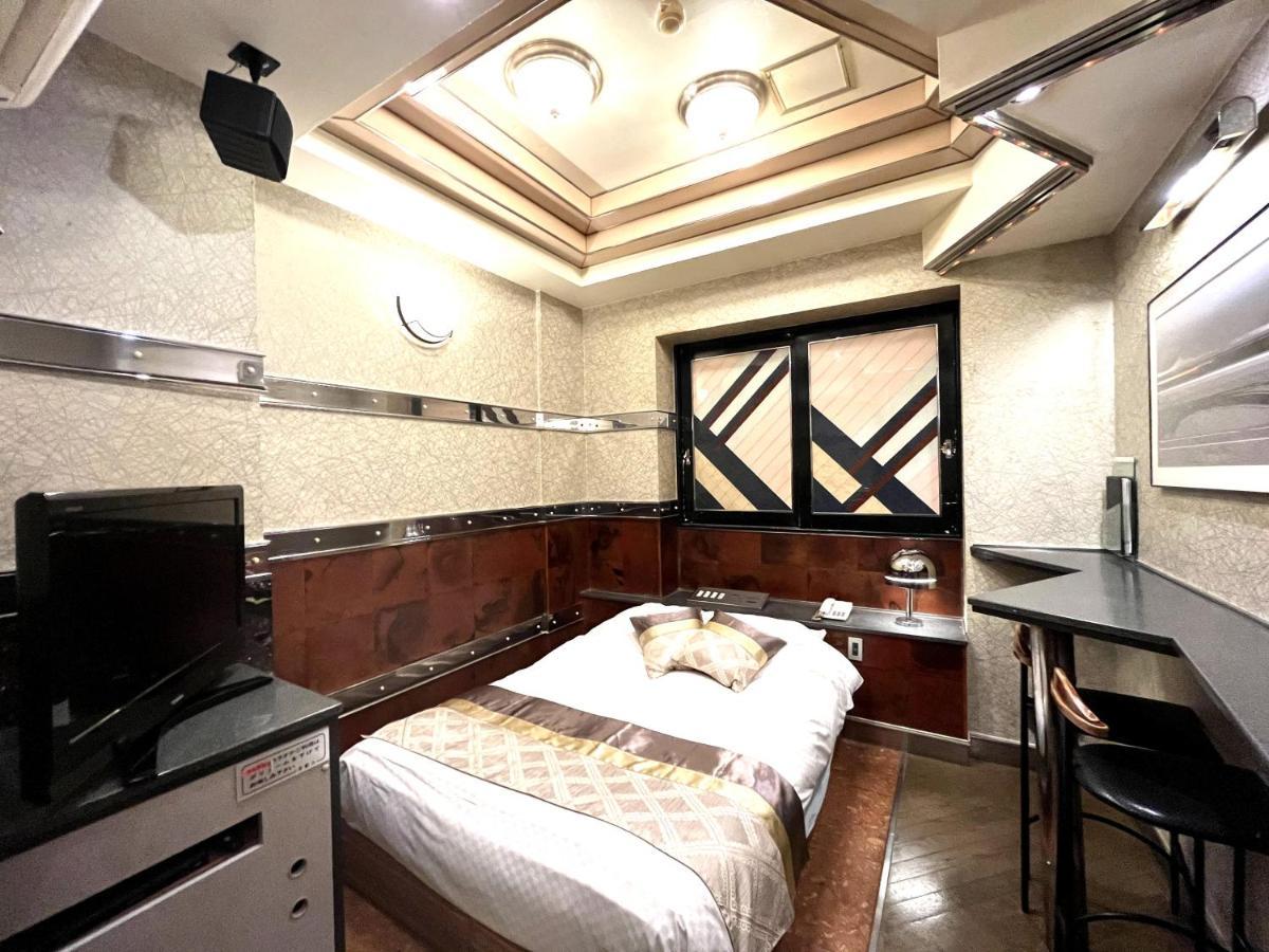 Hotel Crystal 大人専用 Tōkyō Extérieur photo