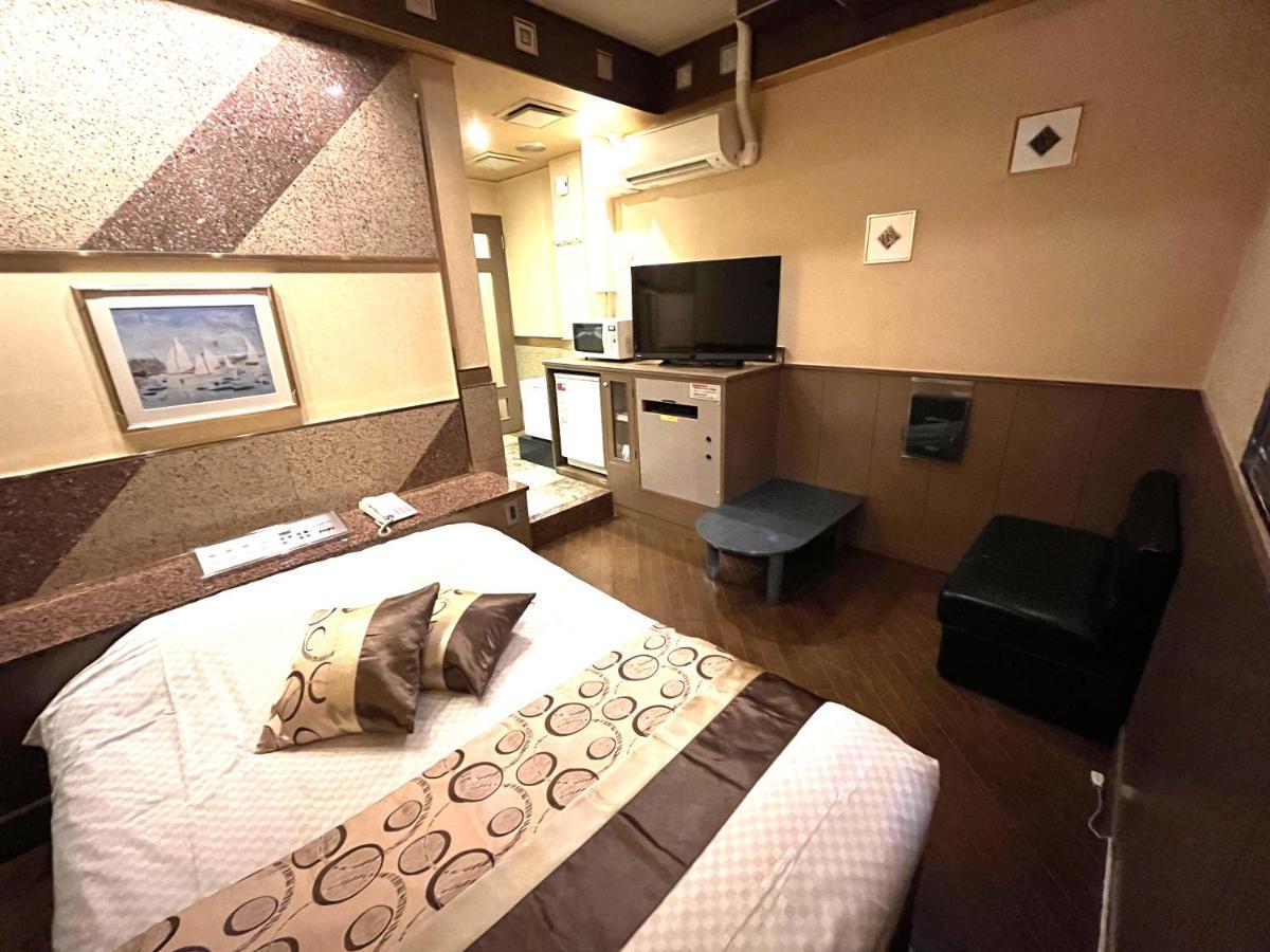 Hotel Crystal 大人専用 Tōkyō Extérieur photo