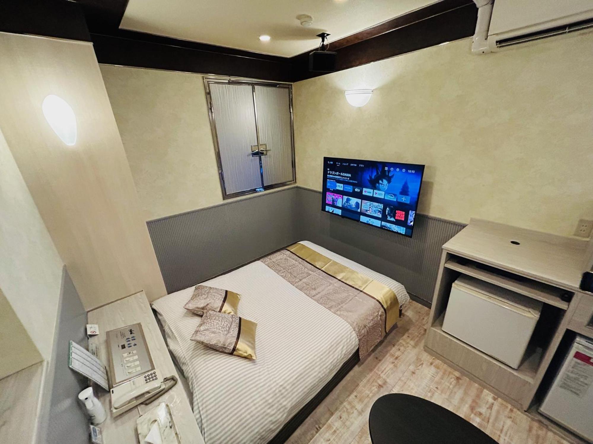 Hotel Crystal 大人専用 Tōkyō Extérieur photo